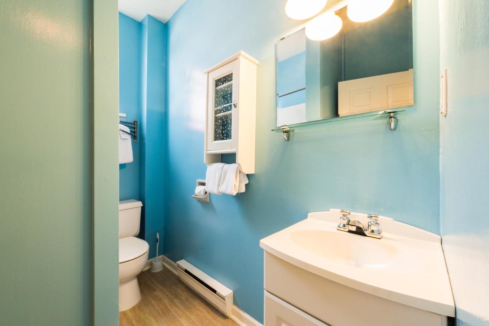 ויקטוריה Ocean Island Garden Suites חדר תמונה